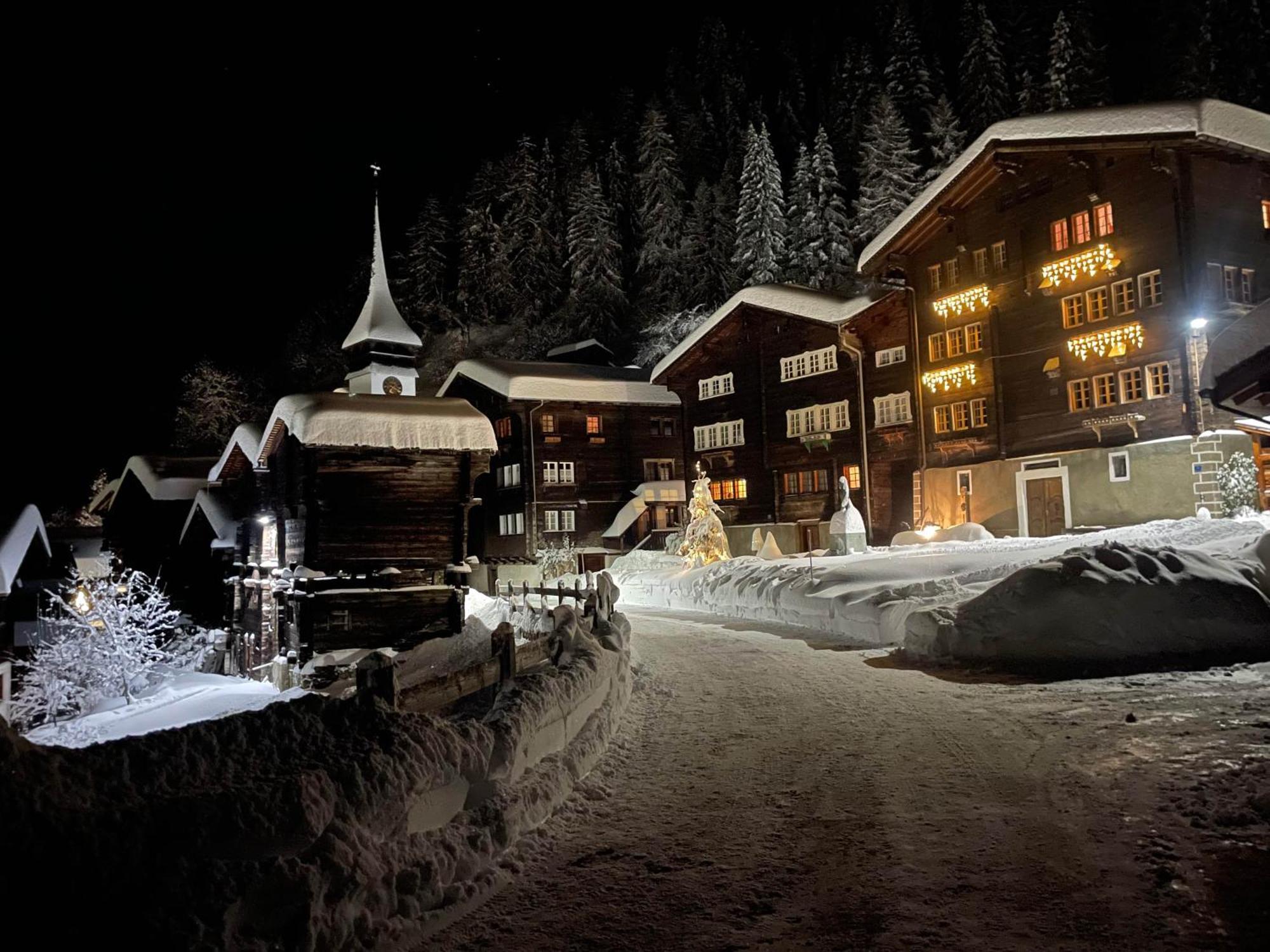 Haus Bortis Apartment Goms Exterior photo